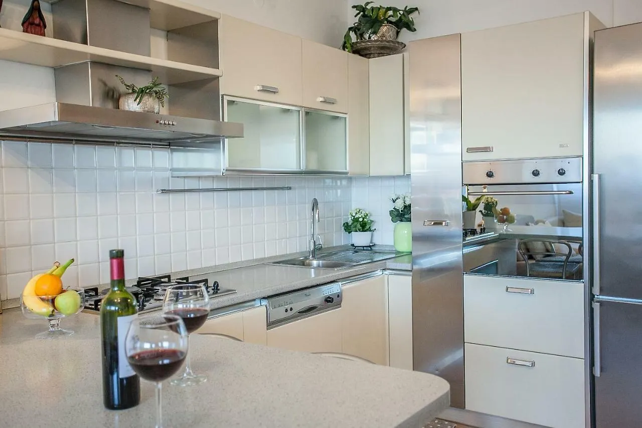 Apartment Laura سبليت