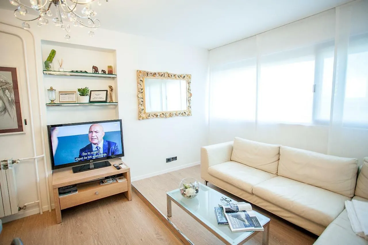 Apartment Laura سبليت